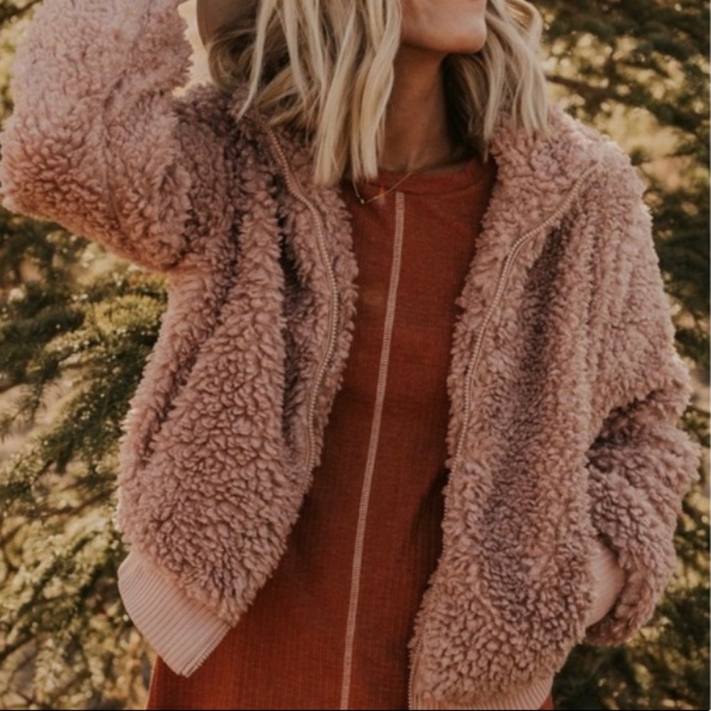 Roolee jacket